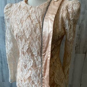 Vintage lace blazer by Patra